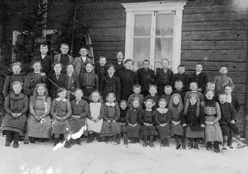 Digitala söktjänster med skolfoto arkiv